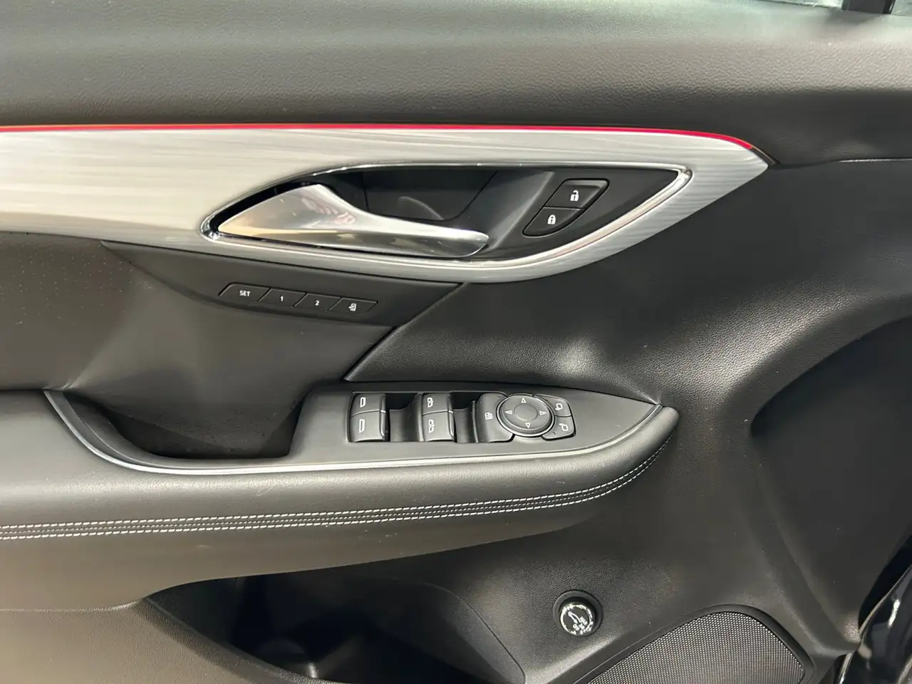 Buick Envision снимка Buick Envision