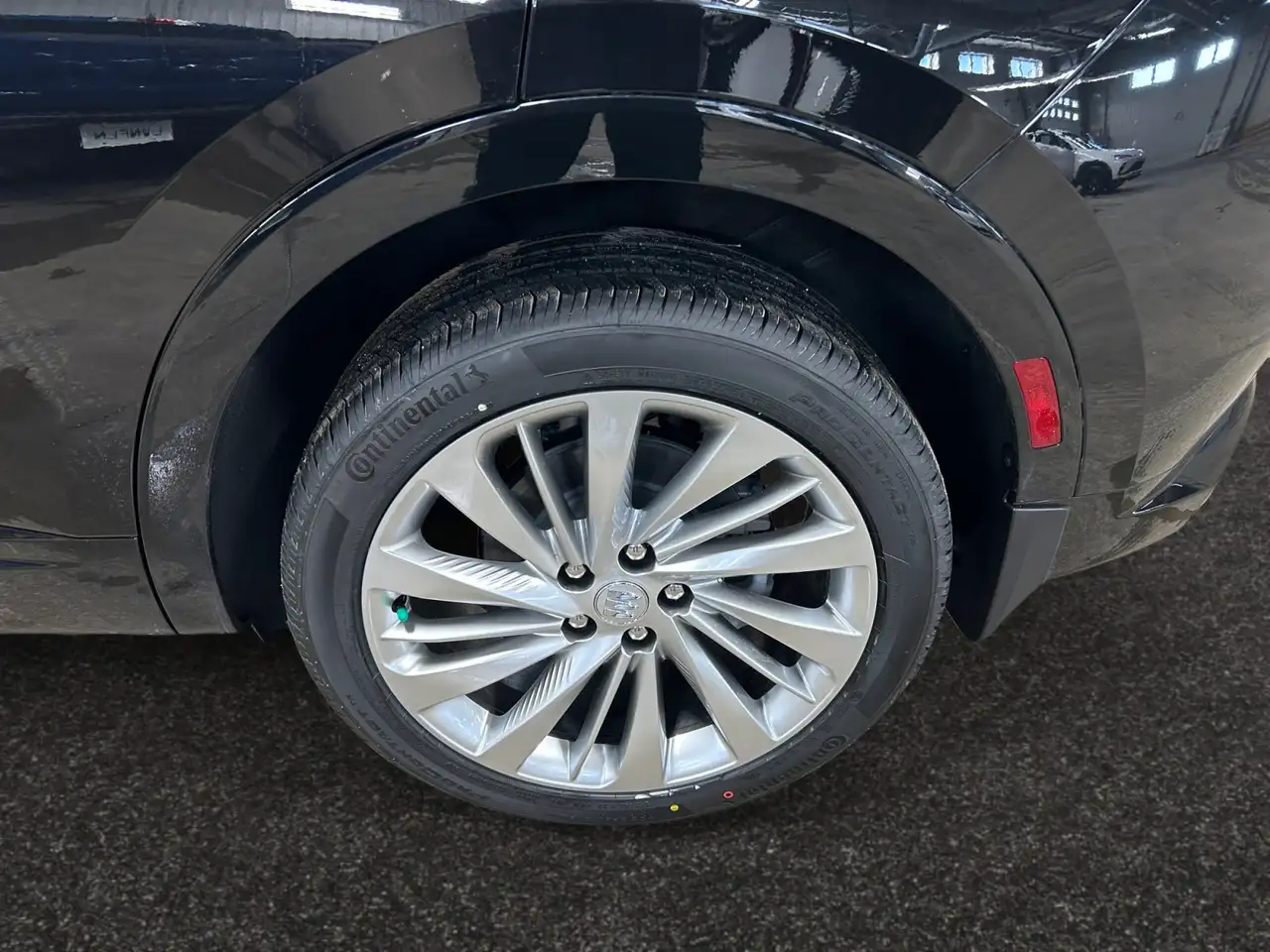 Buick Envision снимка Buick Envision