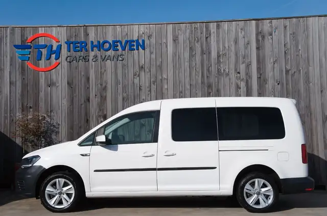 Volkswagen Caddy Maxi 1.4 TGi 5-Sitzer Klima Tempom 81KW E6