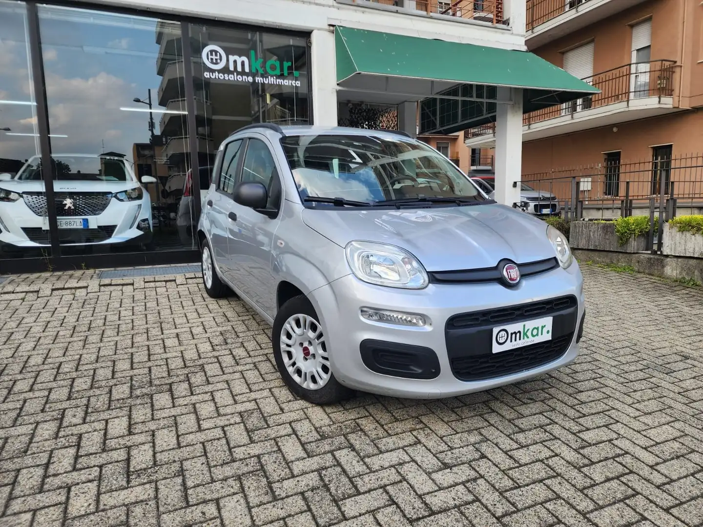 Fiat Panda Panda 1.2 Lounge 69cv Argent - 1
