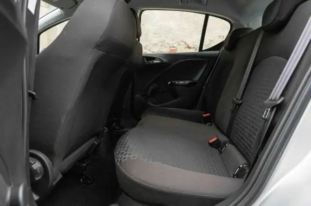 Opel Corsa view 10