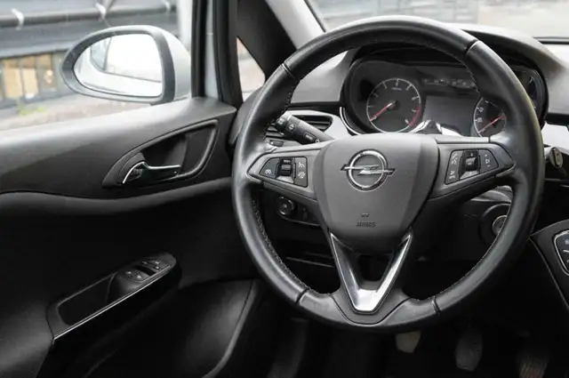 Opel Corsa view 17