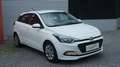 Hyundai i20 1.2i Cool AIRCO / 24000 KM/ GARANTIE 12 MOIS Blanc - thumbnail 3