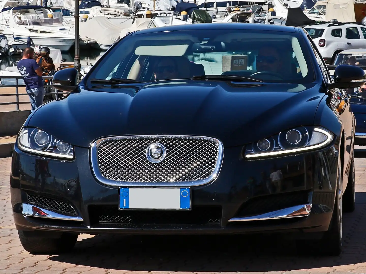 Jaguar XF Berlina 2.2 Nero - 1