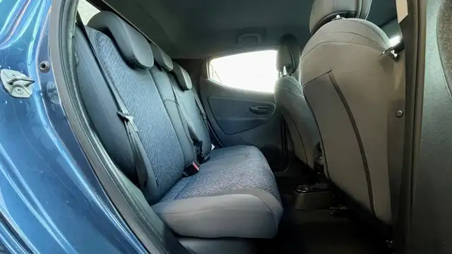 Lancia Ypsilon view 11