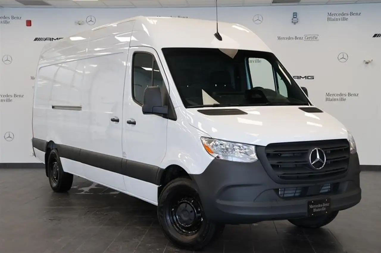 2025 Mercedes-Benz Sprinter