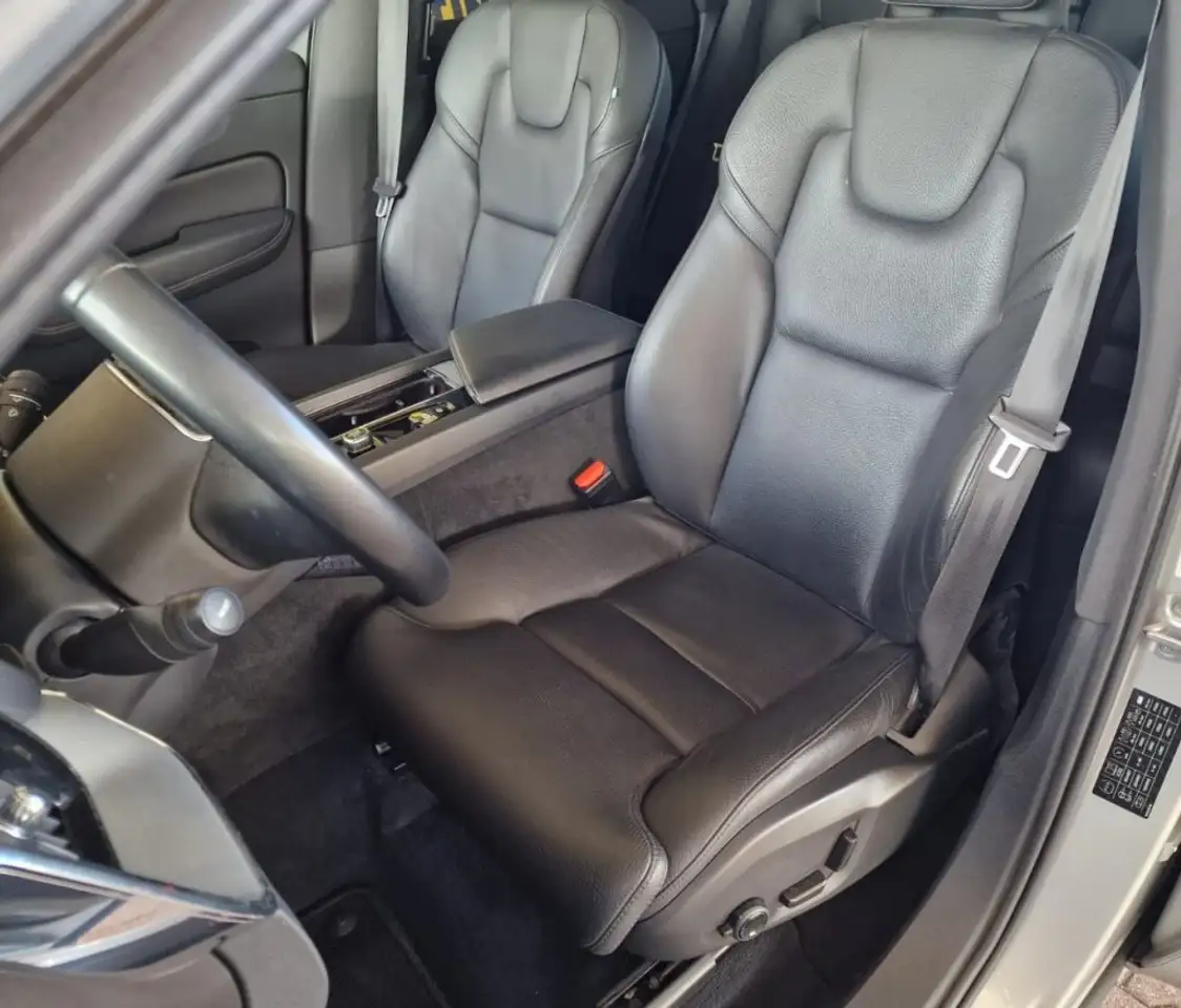 Volvo XC60 B4 (d) AWD automatico Plus Dark, миниатюра 13