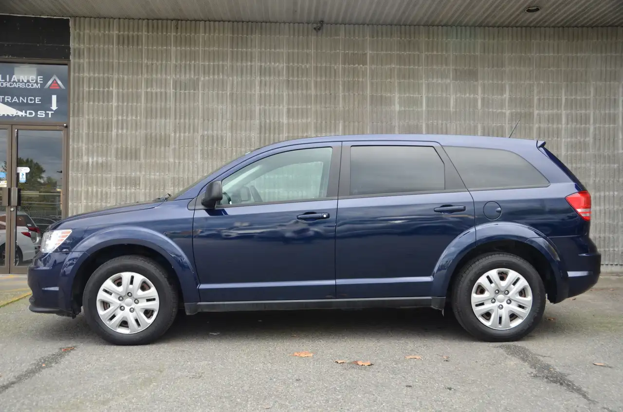 Dodge Journey снимка Dodge Journey