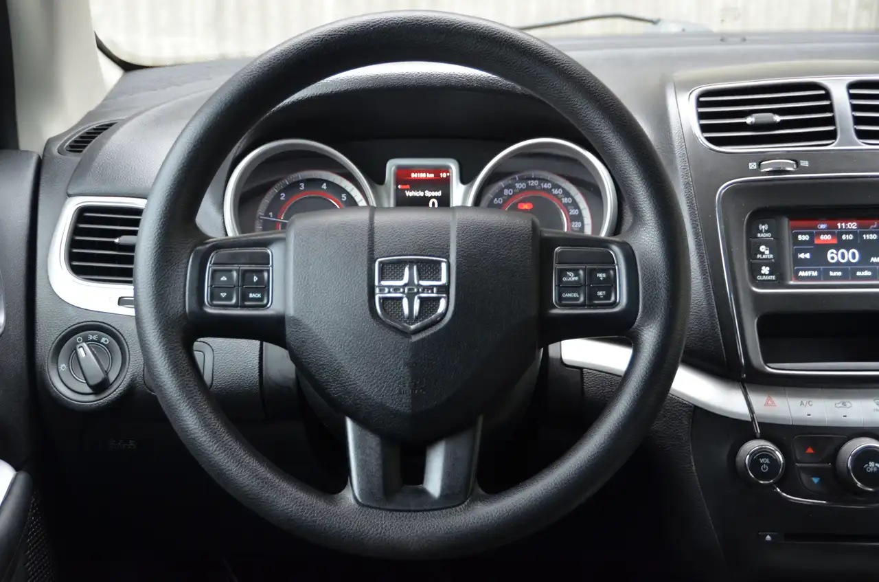 Dodge Journey снимка Dodge Journey