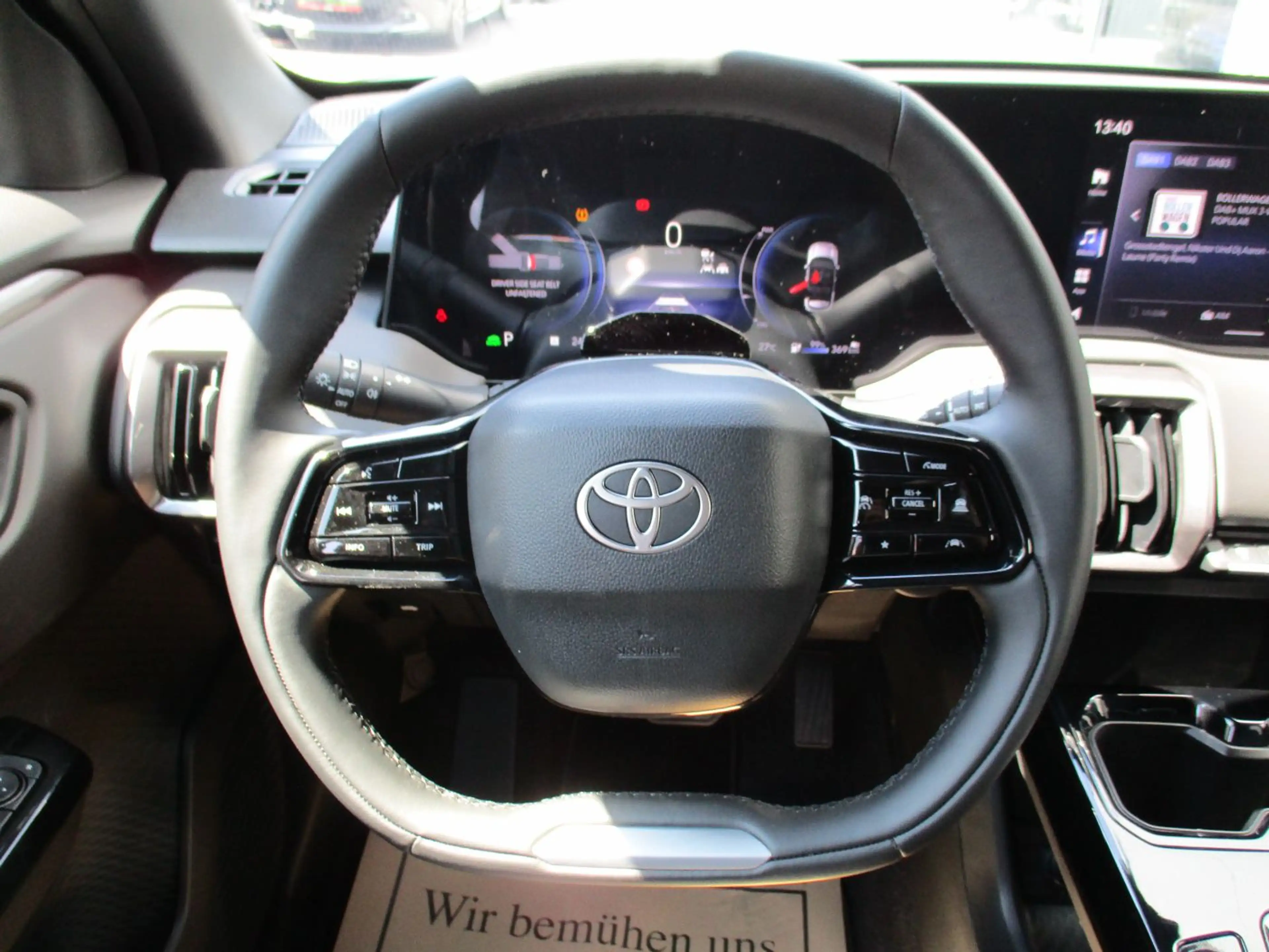 Toyota Urban Cruiser FWD Teamplayer ACC+LED+Navi+SHZ+LM — photo 13