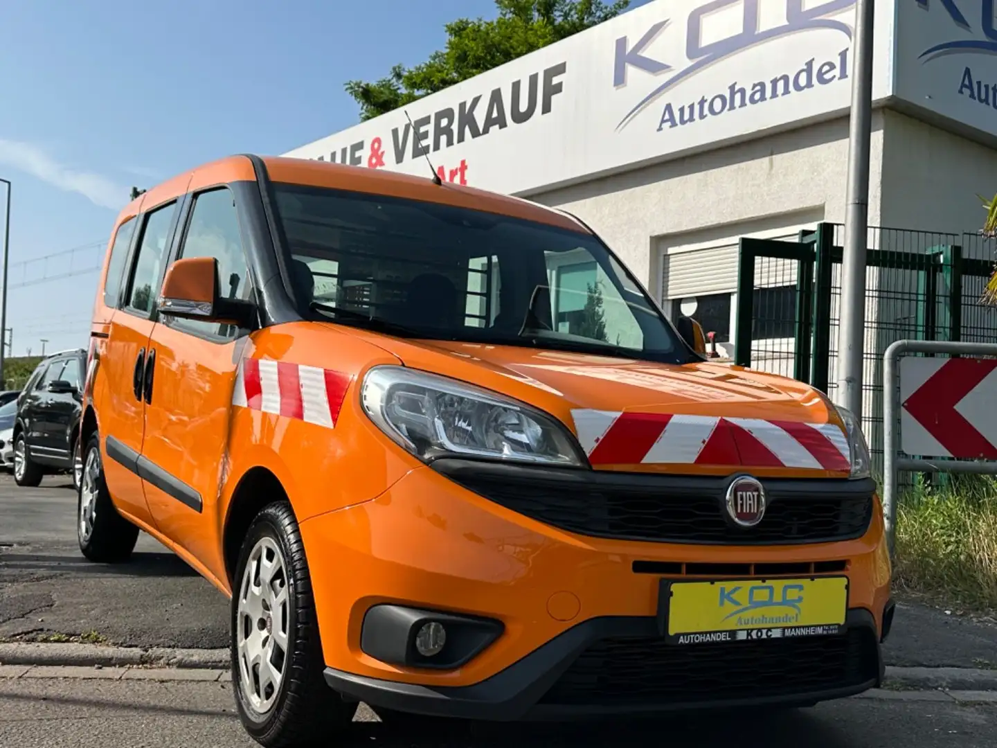 Fiat Doblo Doblò SX Kombi / 1. Hand Oranžová - 1
