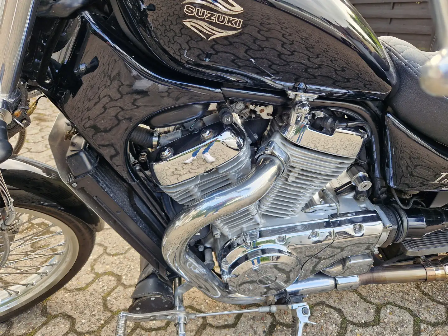 Suzuki Intruder C Vs 800 GLP Schwarz - 2