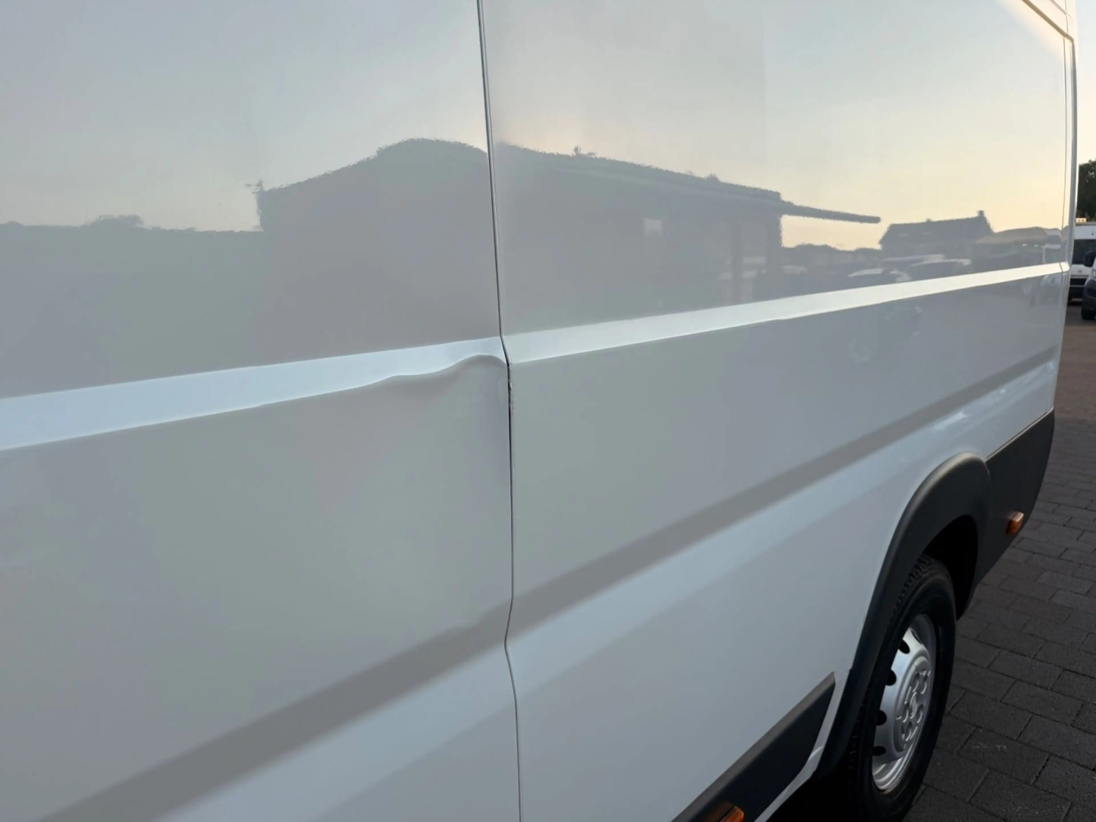 Fiat Ducato Maxi Kasten 35 150 L5H2 TüV 06/27 AHK 3t — photo 9