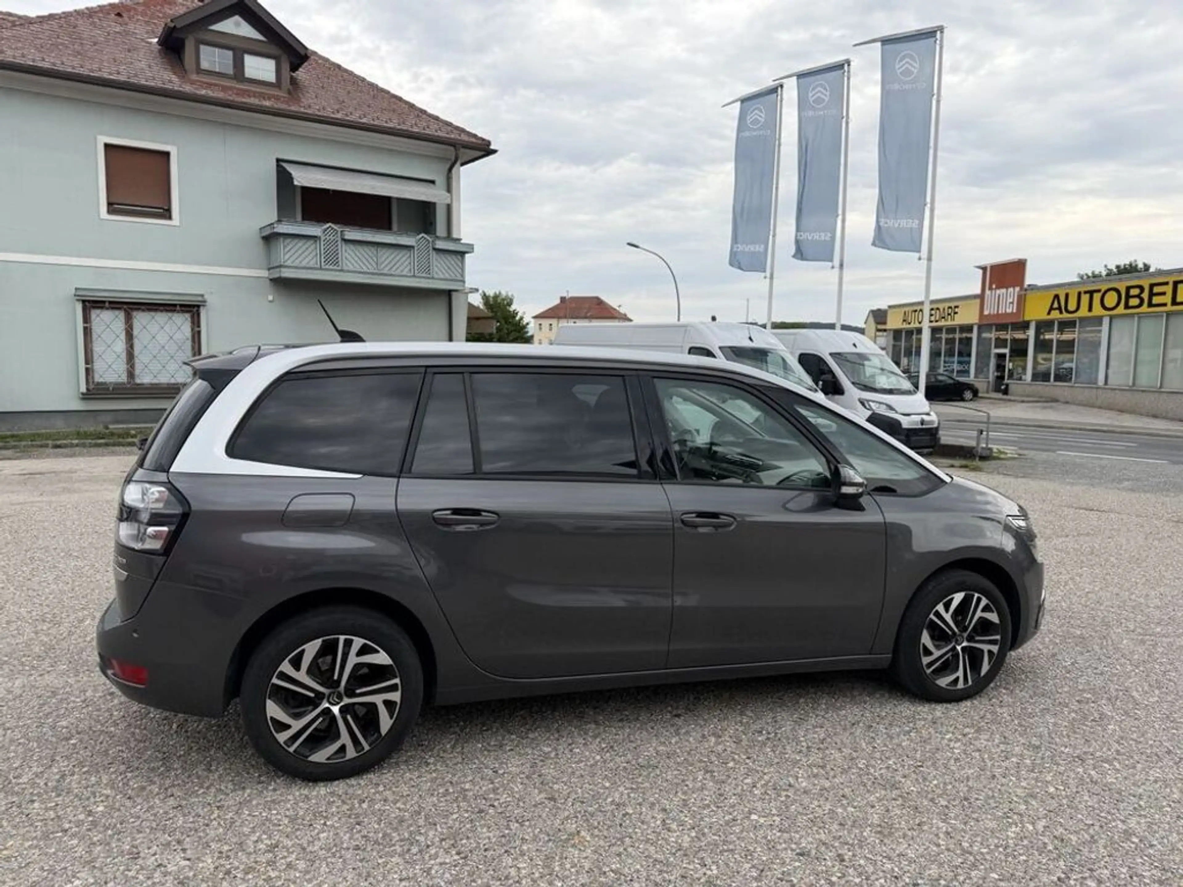 Citroen Grand C4 Picasso / SpaceTourer BlueHDi 130 S&S EAT Shine — photo 7