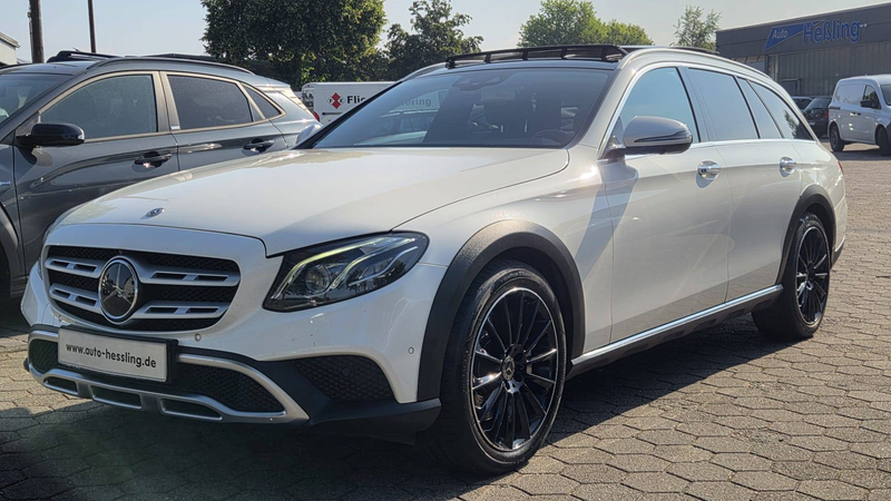 Mercedes-Benz E 350 E 350 d 4Matic All-Terrain Widescreen Leder Panorama — photo 12
