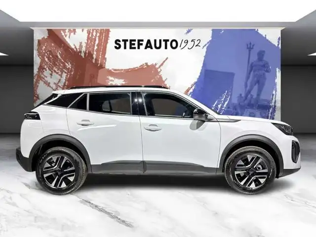 Peugeot 2008 view 2