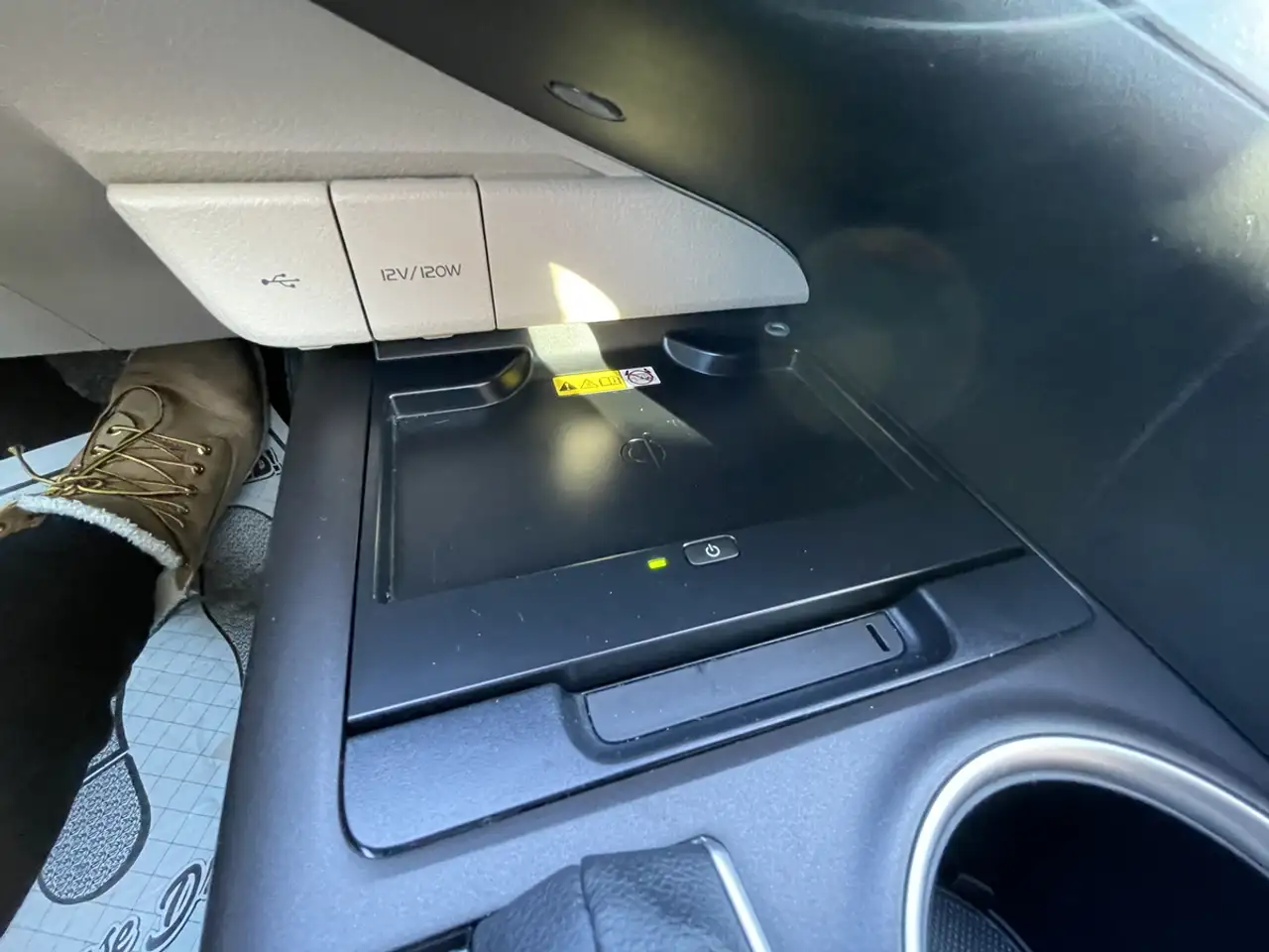 Toyota Camry снимка Toyota Camry