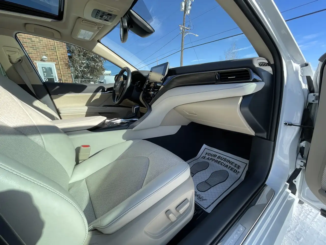Toyota Camry снимка Toyota Camry