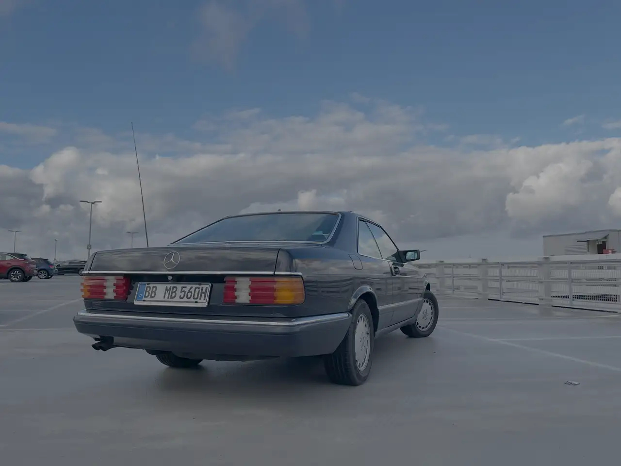 Mercedes-Benz 560 SEC, foto 3