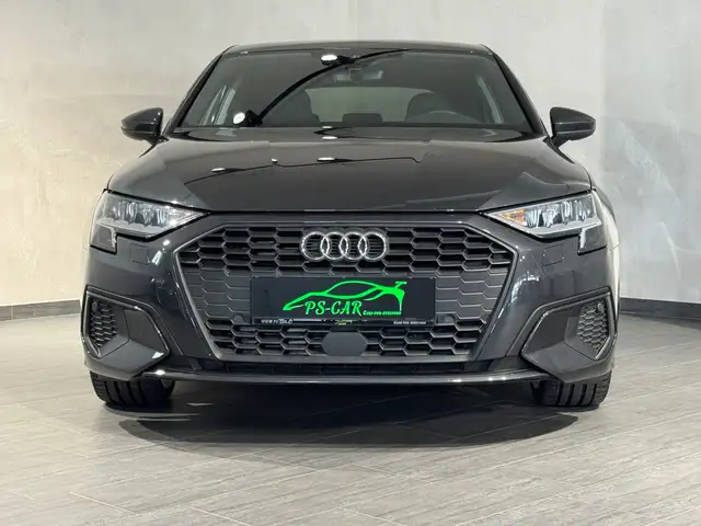 Audi A3 view 4