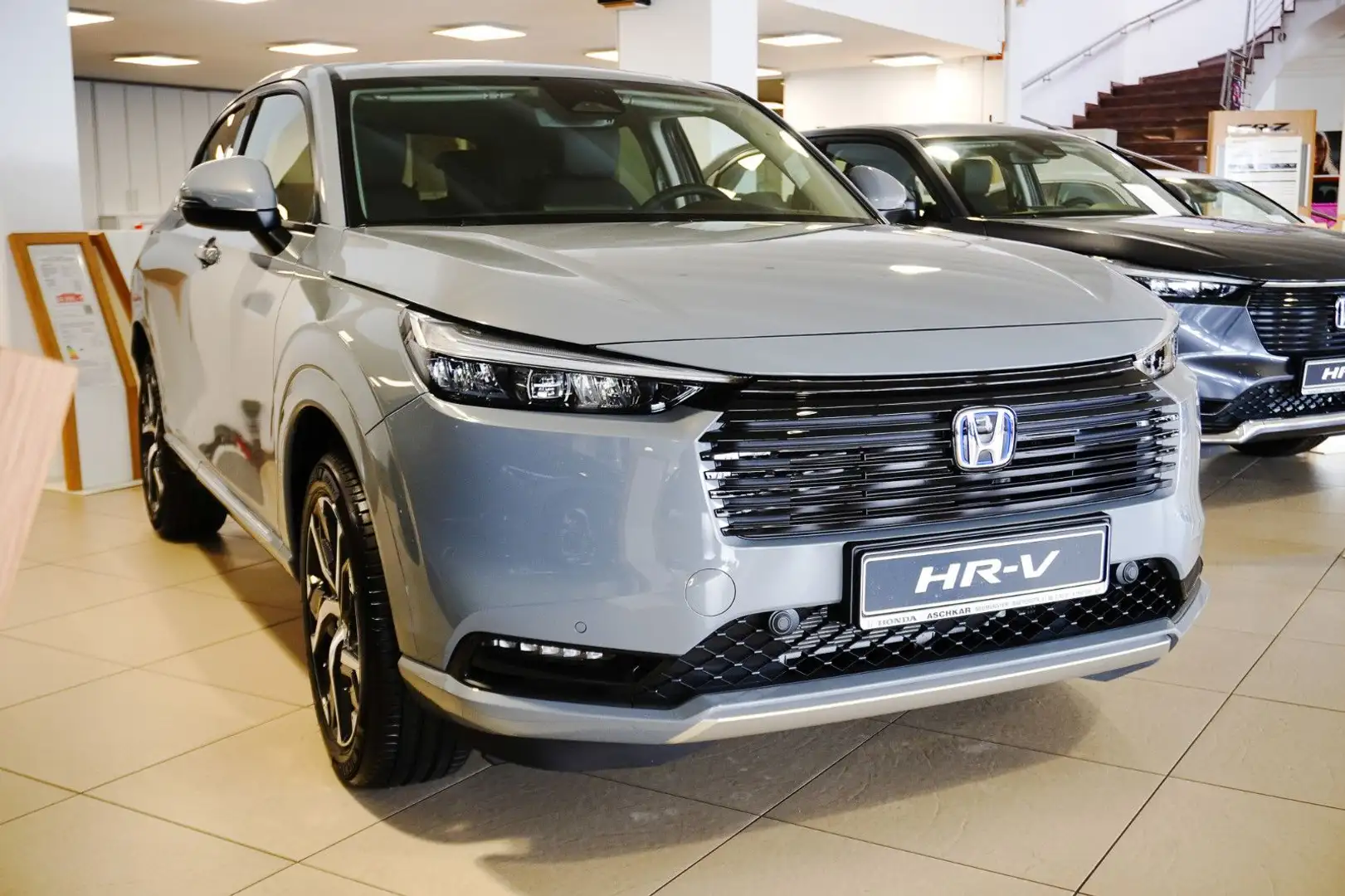 Honda HR-V 1.5 Hybrid Advance Plus+  - Modell 2025! - Šedá - 1