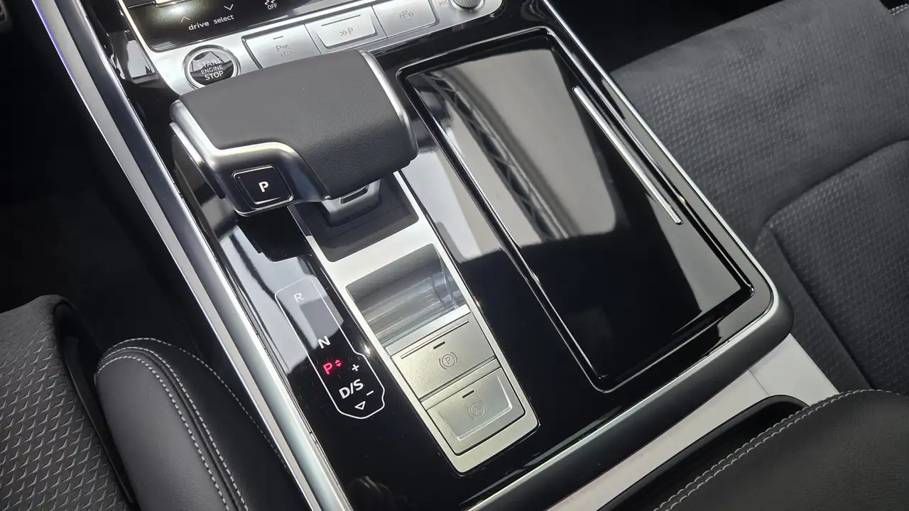 Audi Q8 50 TDI AHK S Line Sport+ ACC 360° MatrixLED 11