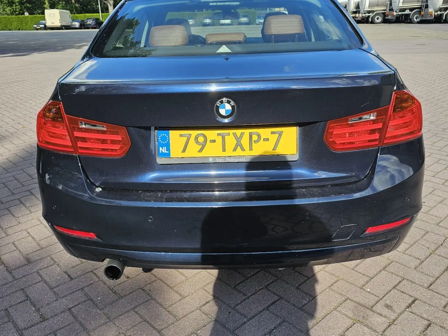 BMW 330 320i High Executive Bleu - 2
