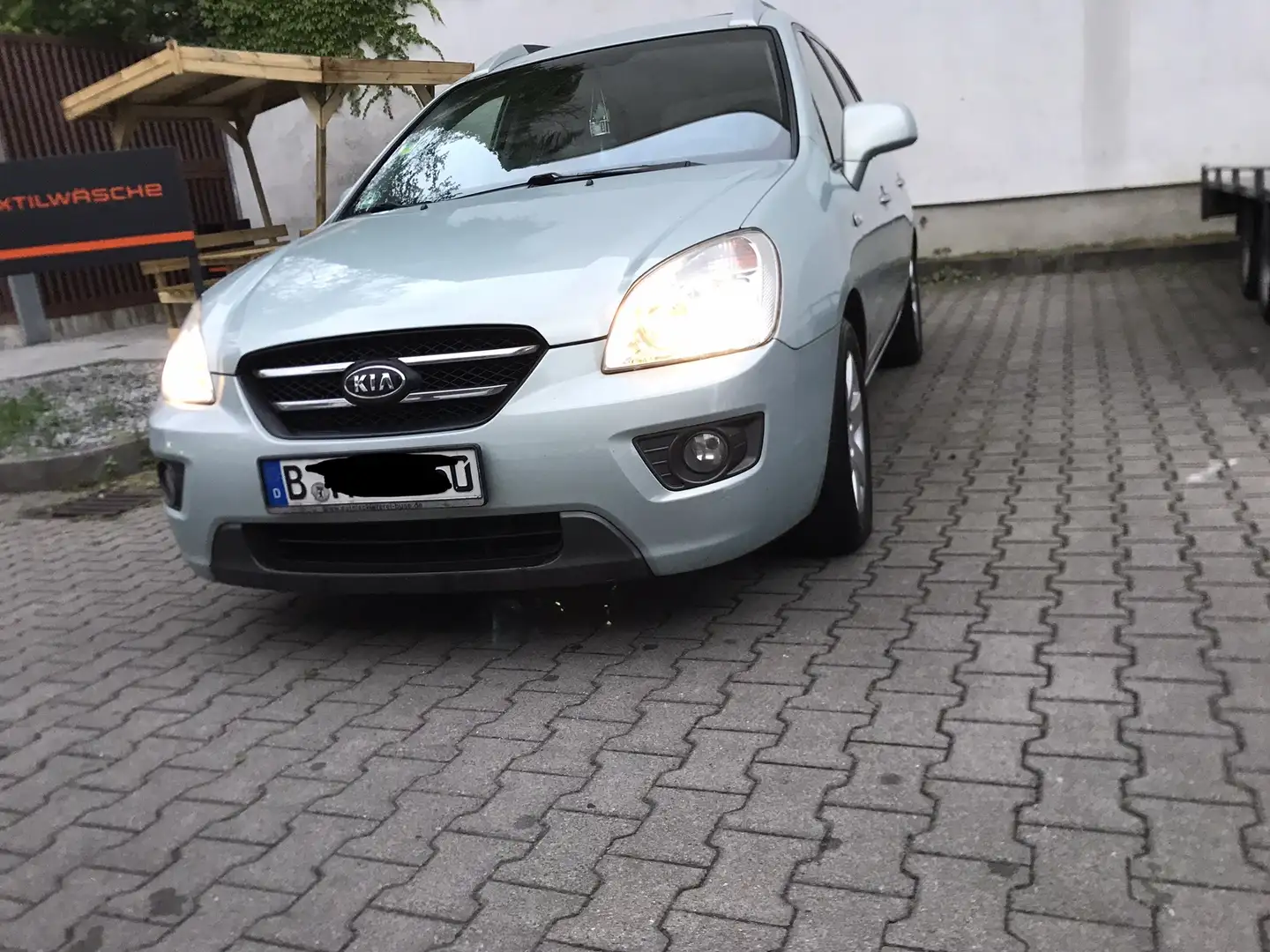 Kia Carens Verde - 1
