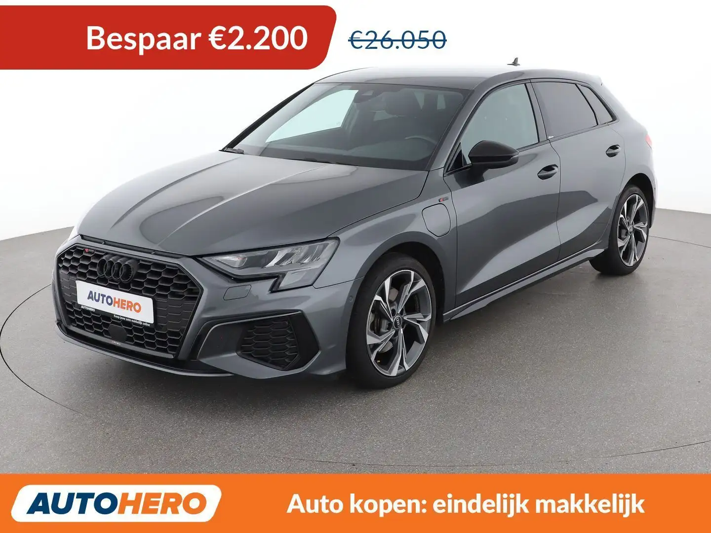 Audi A3 40 TFSIe S line Grau - 1