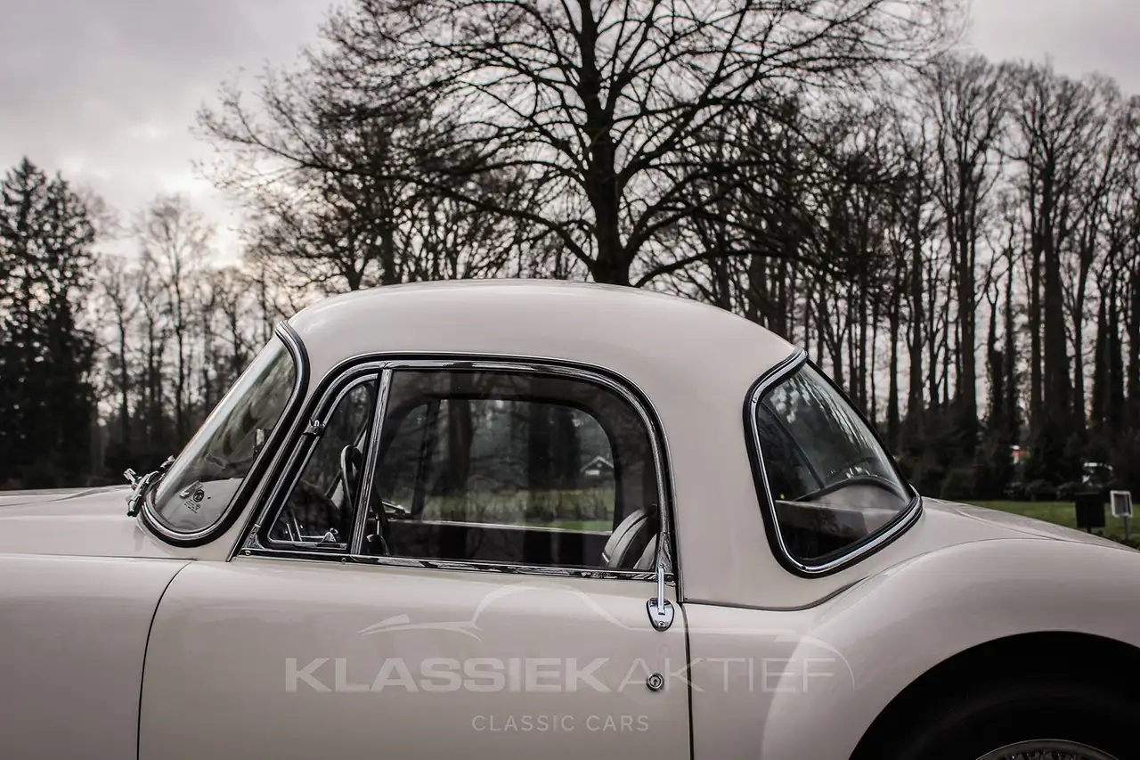 MG MGA Coupé 1500 MK1, foto 12