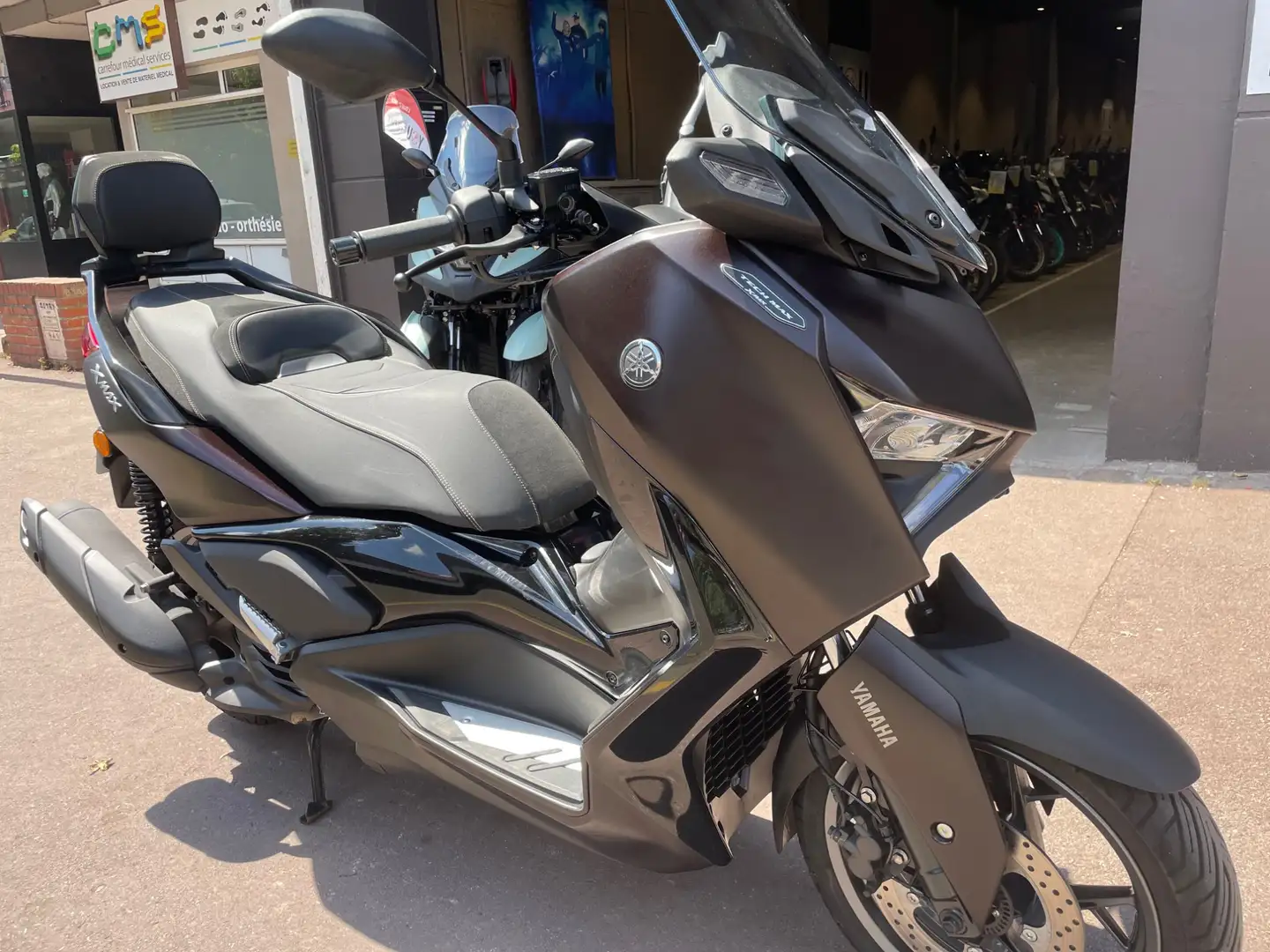 Yamaha X-Max 125 Brun - 2