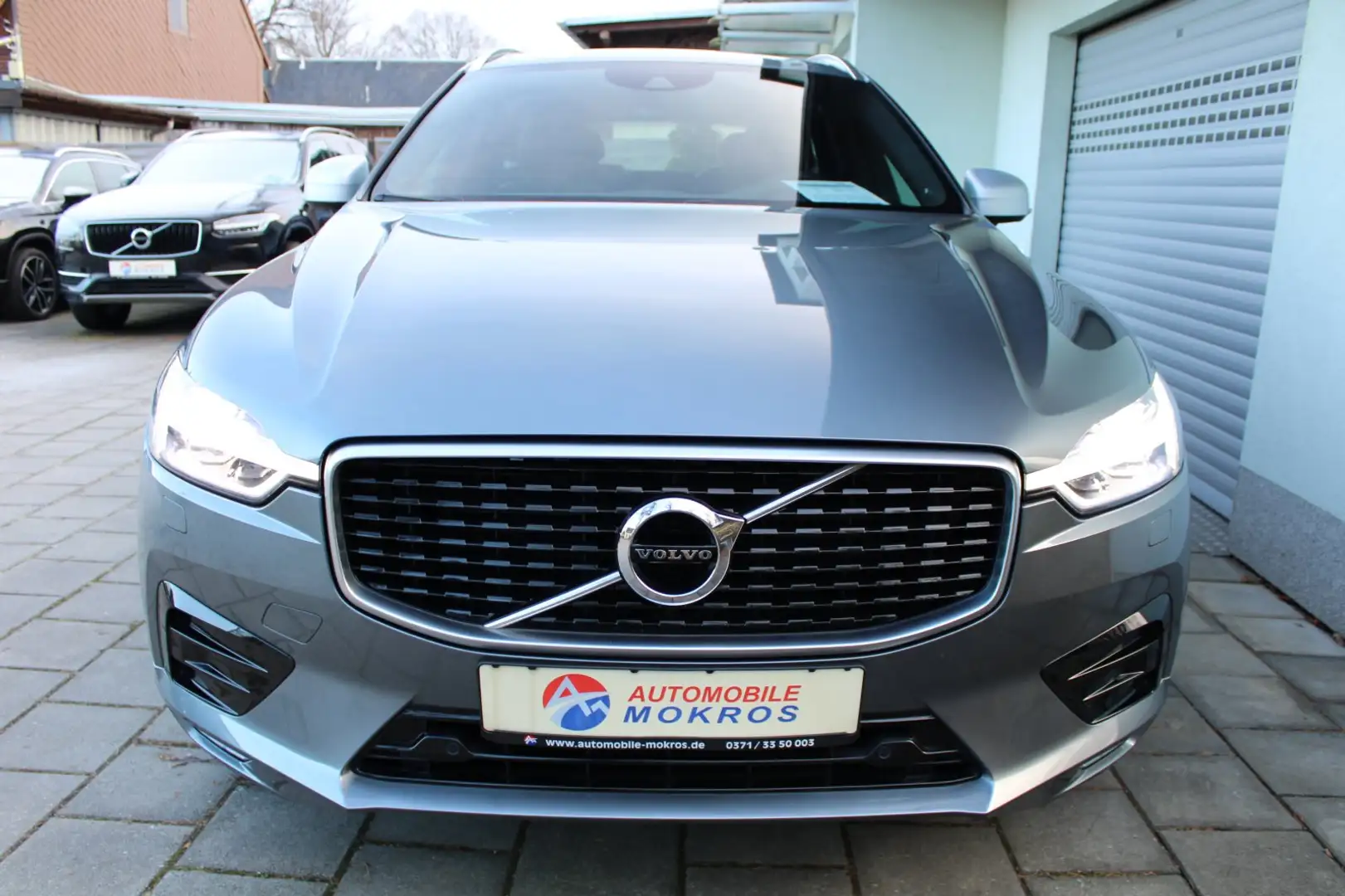 Volvo XC60 D4 AWD R-Design Navigation LED Leder BLIS Rückfaka Gris - 2