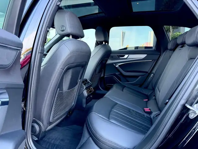 Audi A6 view 13