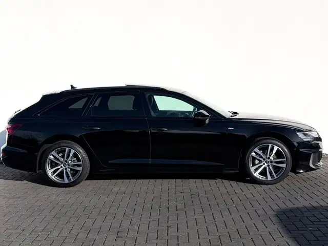 Audi A6 view 4