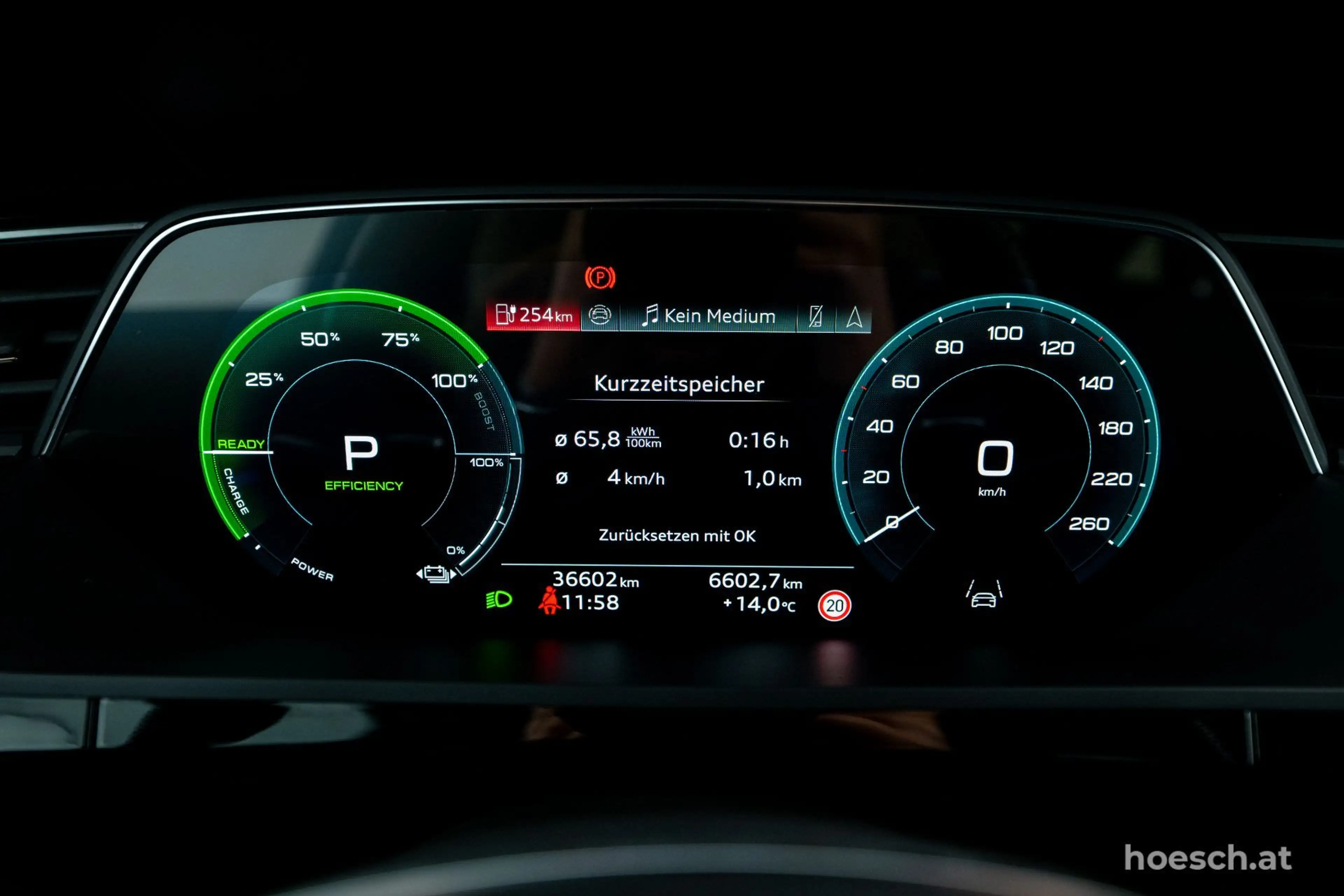 Audi Q8 e-tron 55 SB quattro 2x S-LINE TRAUMEXTRAS -54% — photo 8