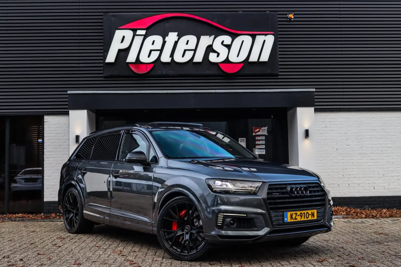 Audi Q7 3.0 TDI E-Tron Quattro SQ7 3X S-Line NAP PANO VOL! Gris - 1