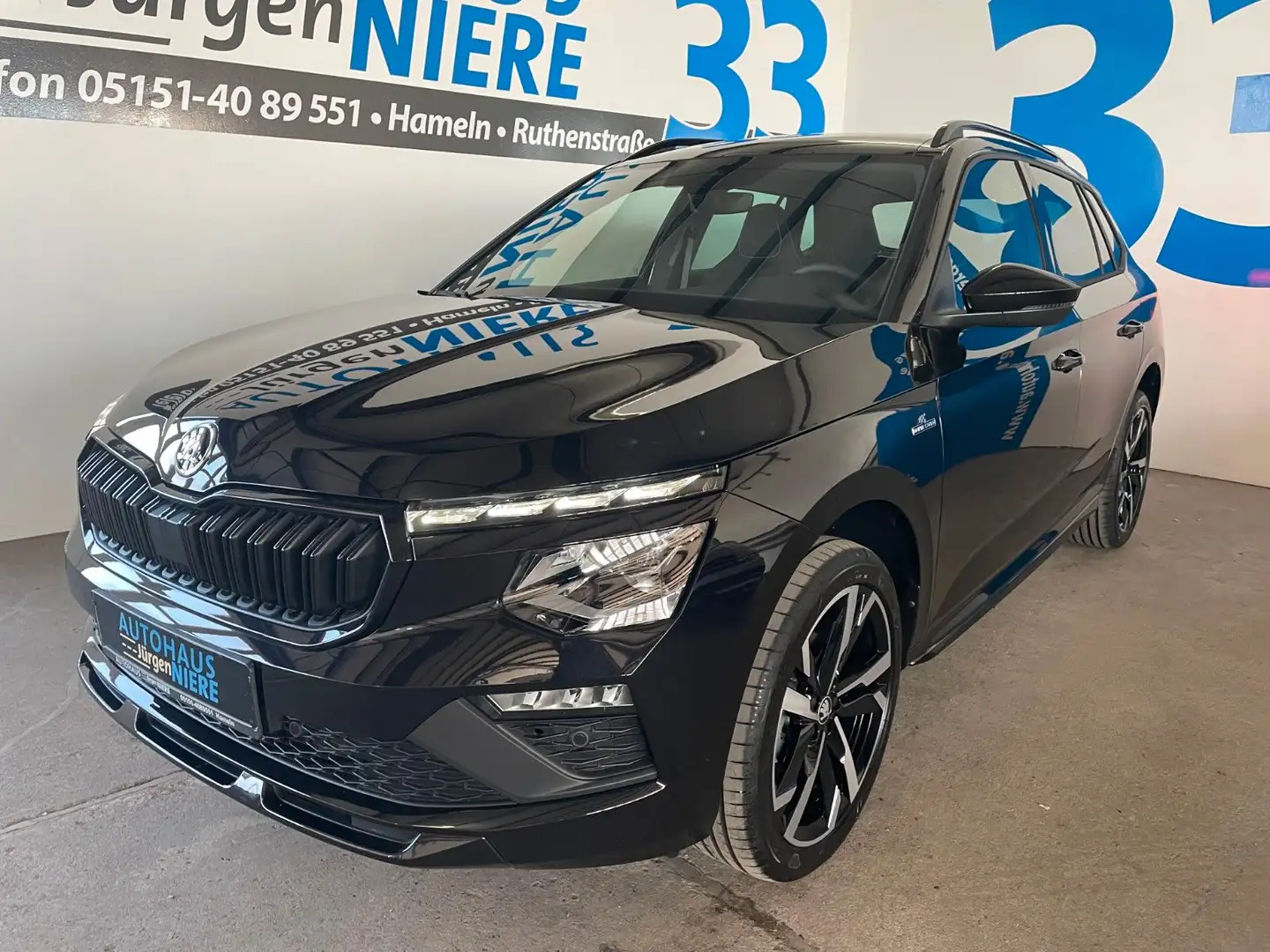 Skoda Kamiq 1.5 TSI DSG Monte Carlo/18 Zoll/NAVI/AHK Schwarz - 1