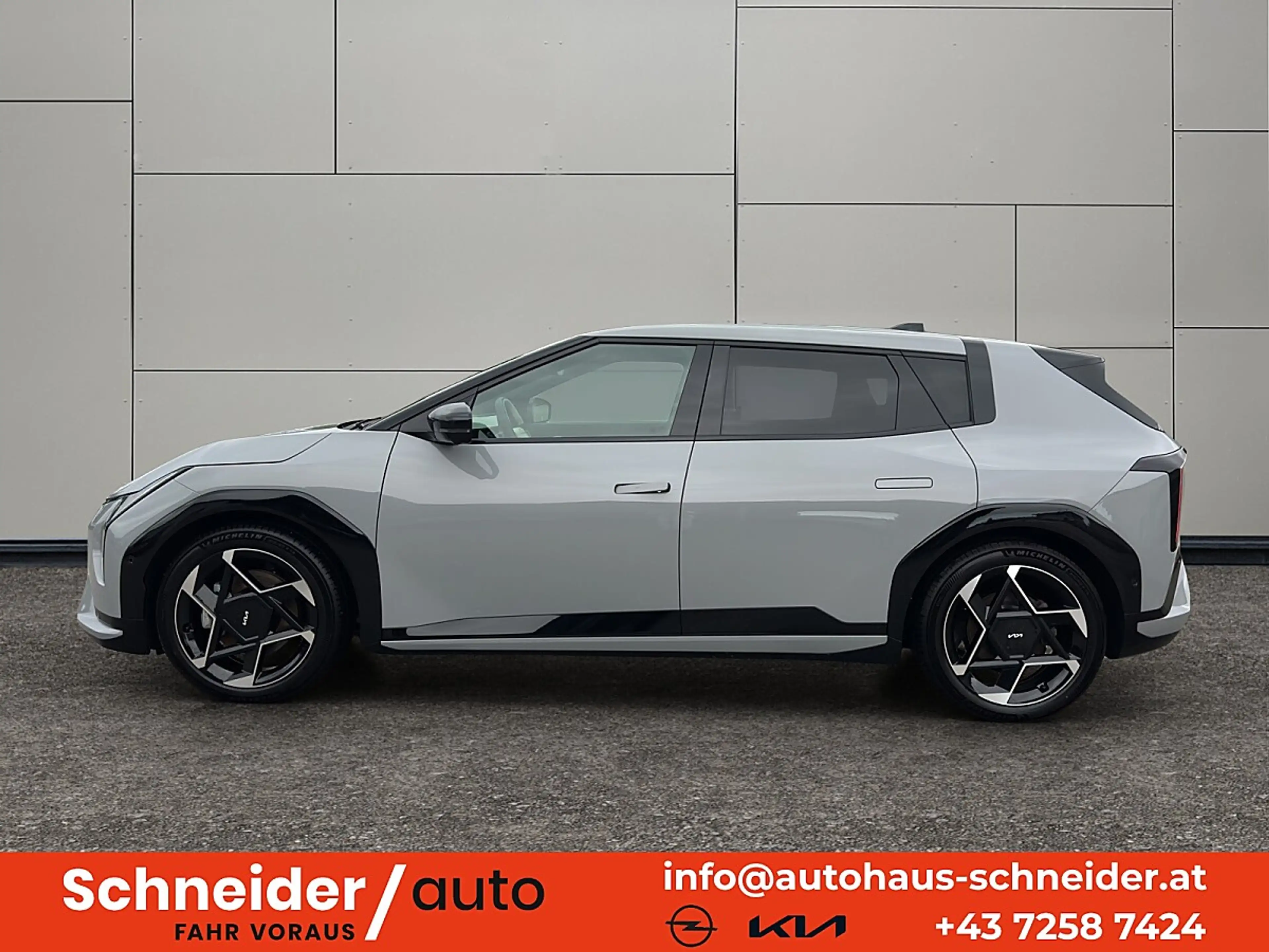 Kia EV4 HB FWD 81,4kWh GT-Line — photo 3