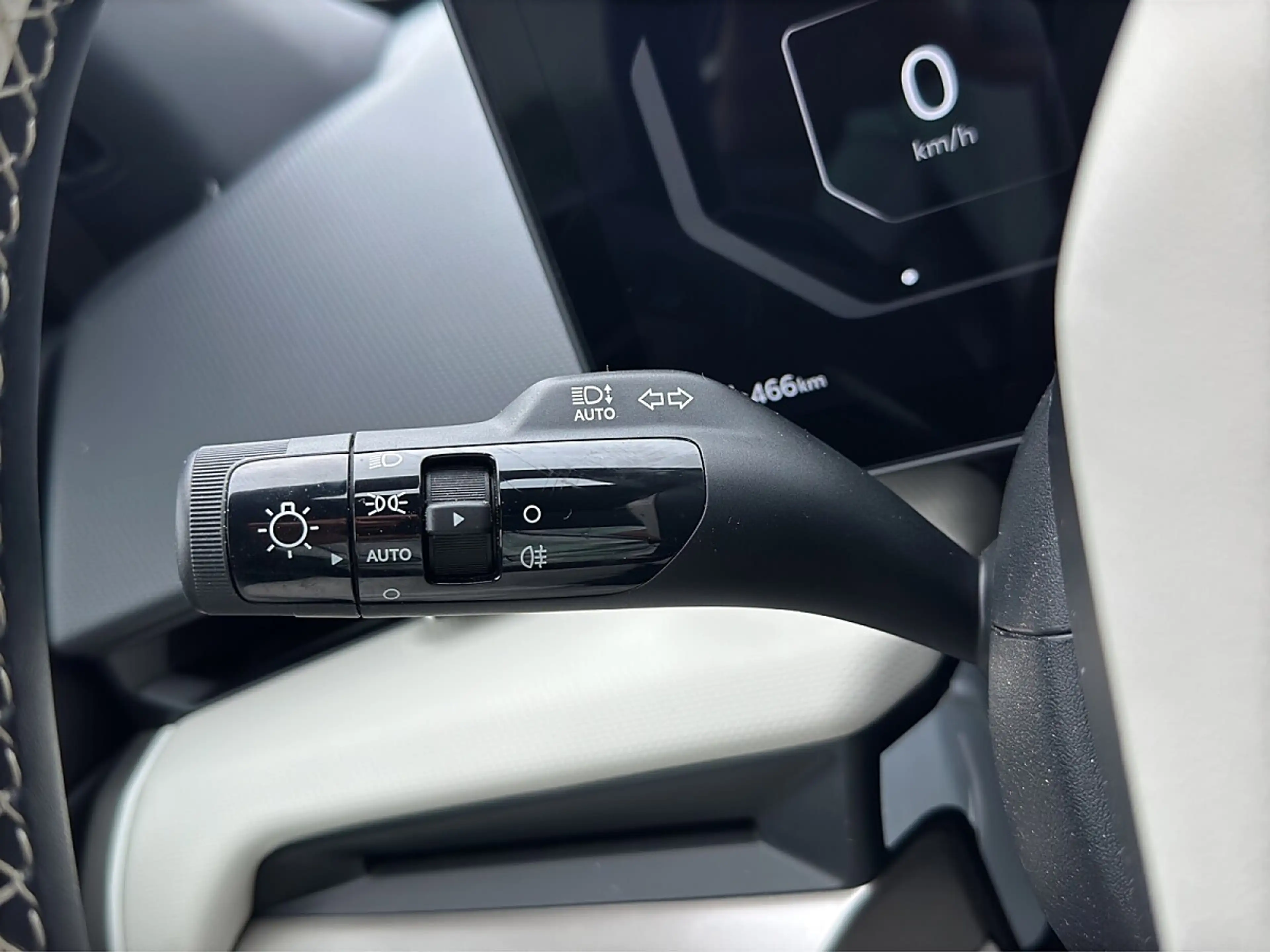 Kia EV4 HB FWD 81,4kWh GT-Line — photo 13