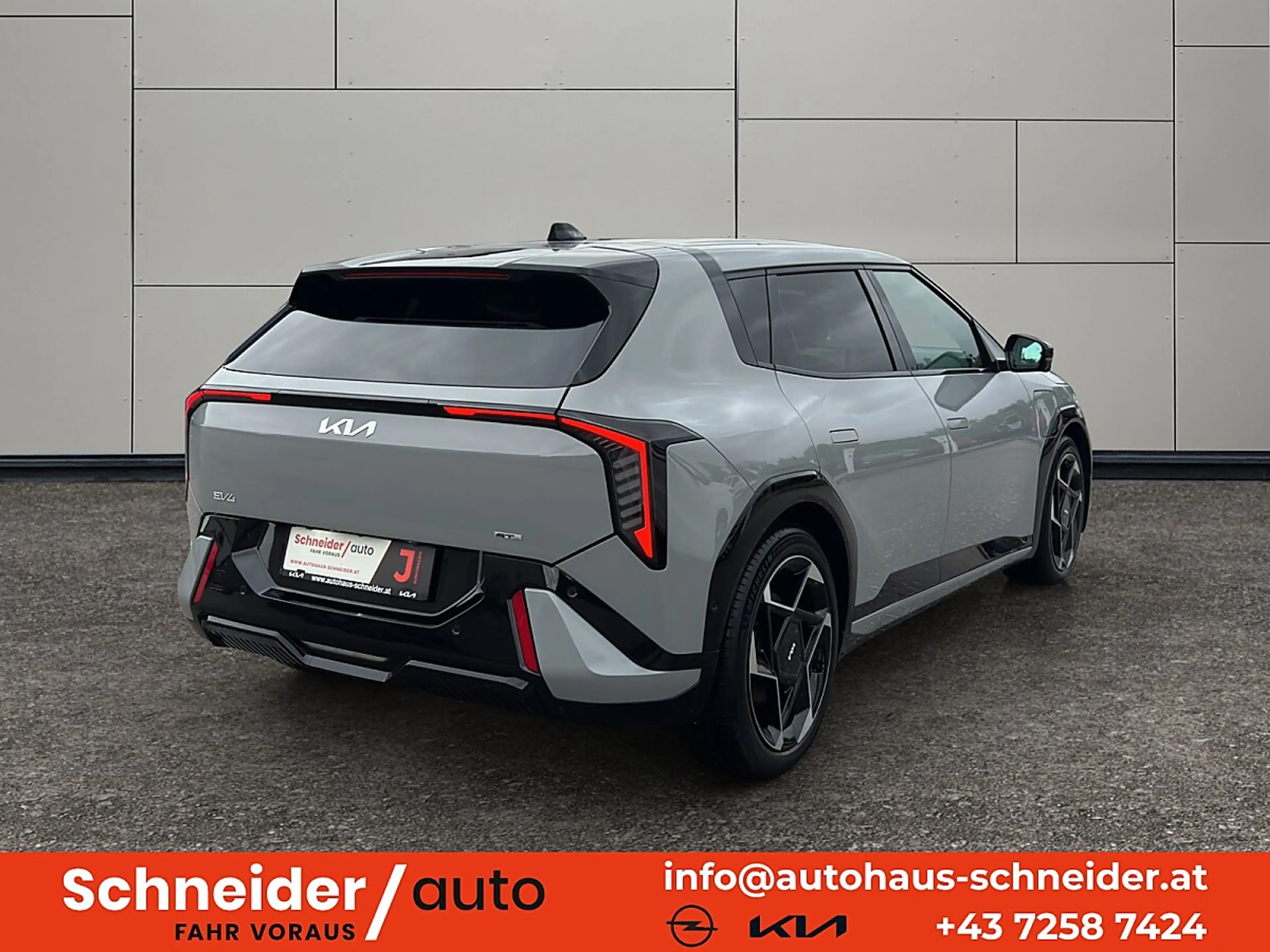 Kia EV4 HB FWD 81,4kWh GT-Line — photo 4