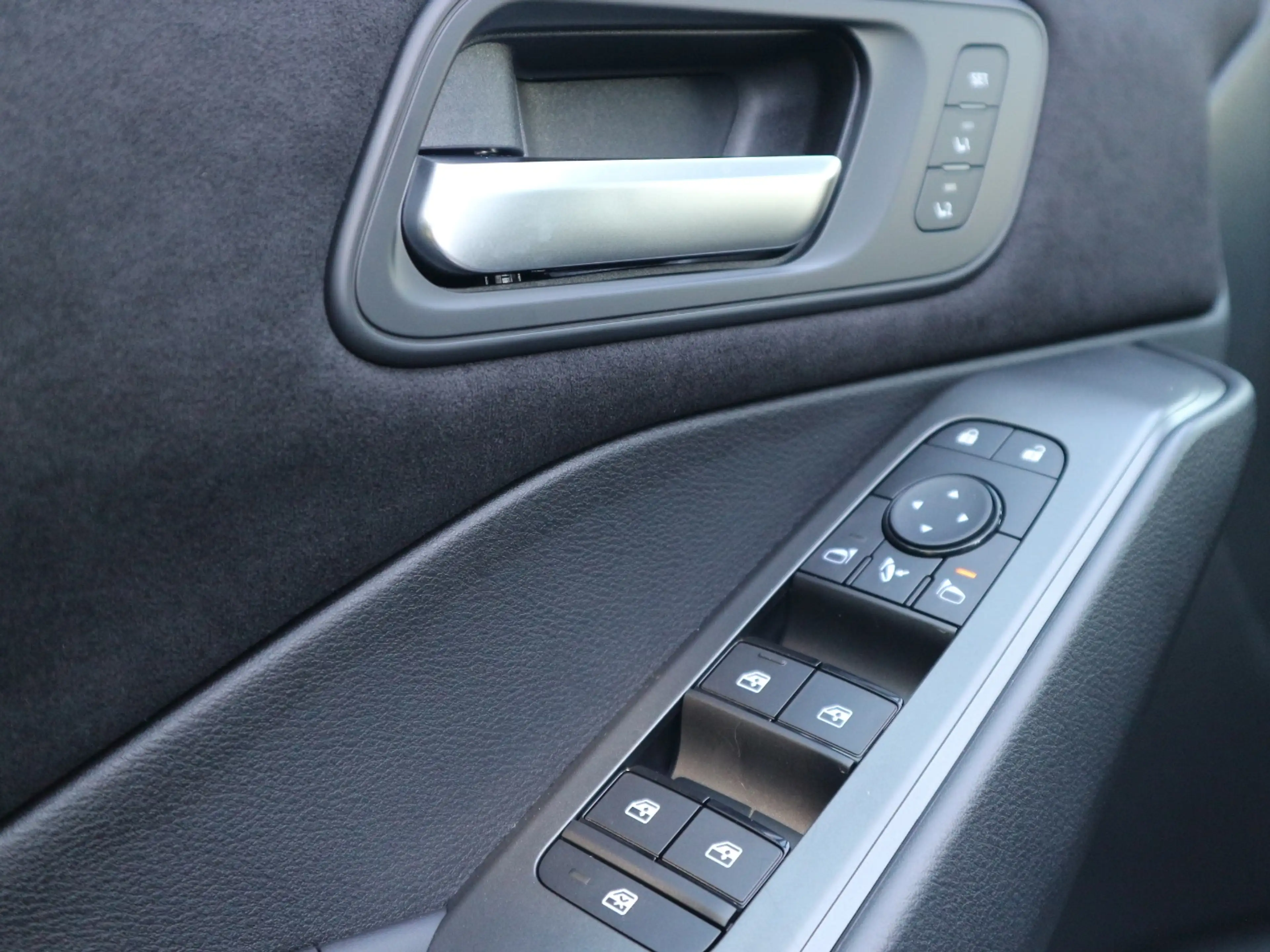 Nissan Qashqai N-DESIGN 1.5 e-POWER BOSE — photo 15
