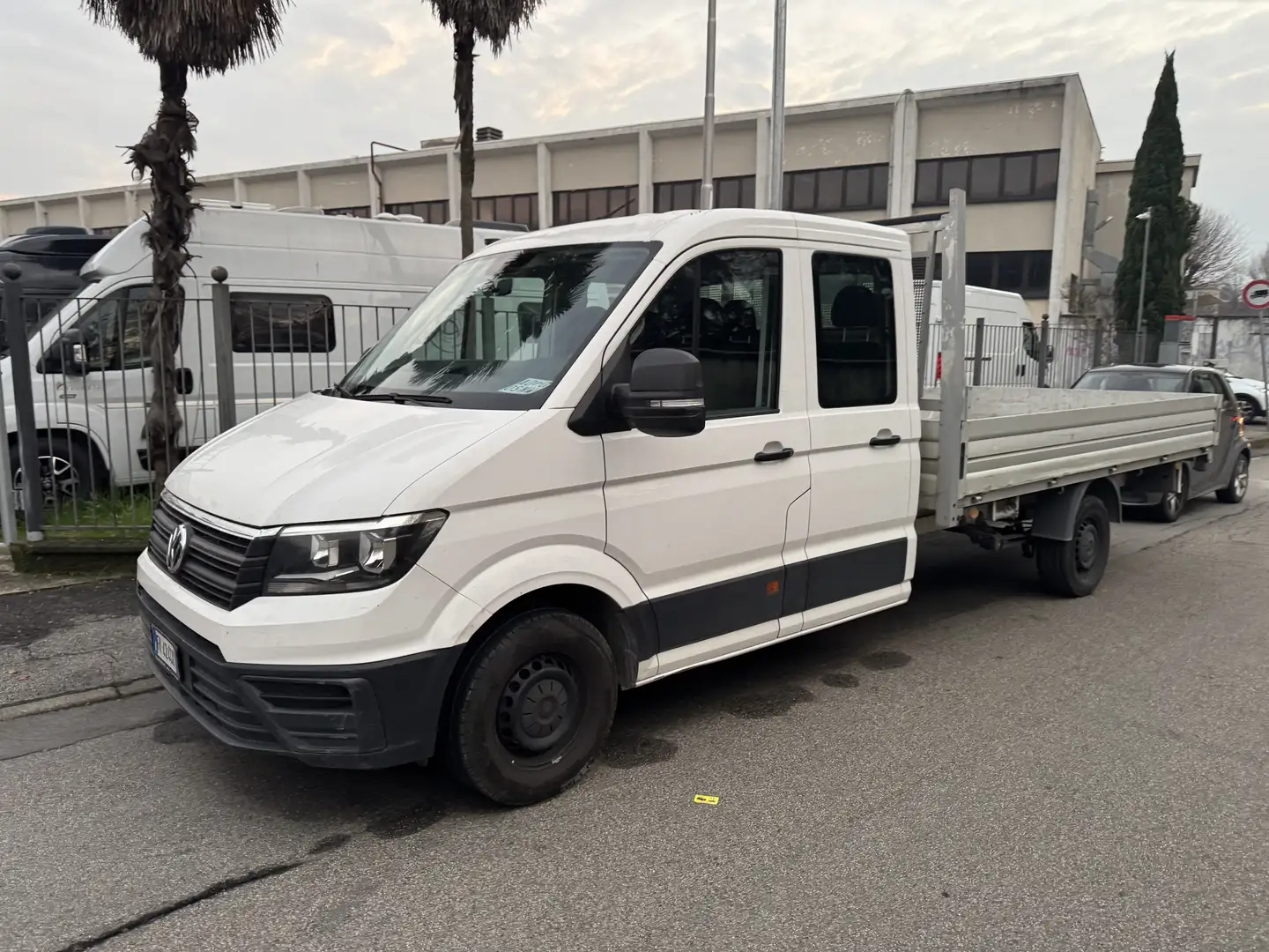Volkswagen Crafter CRAFTER 35 2.0 TDI 140CV CAB.  * GARANZIA 12 MESI* - 2