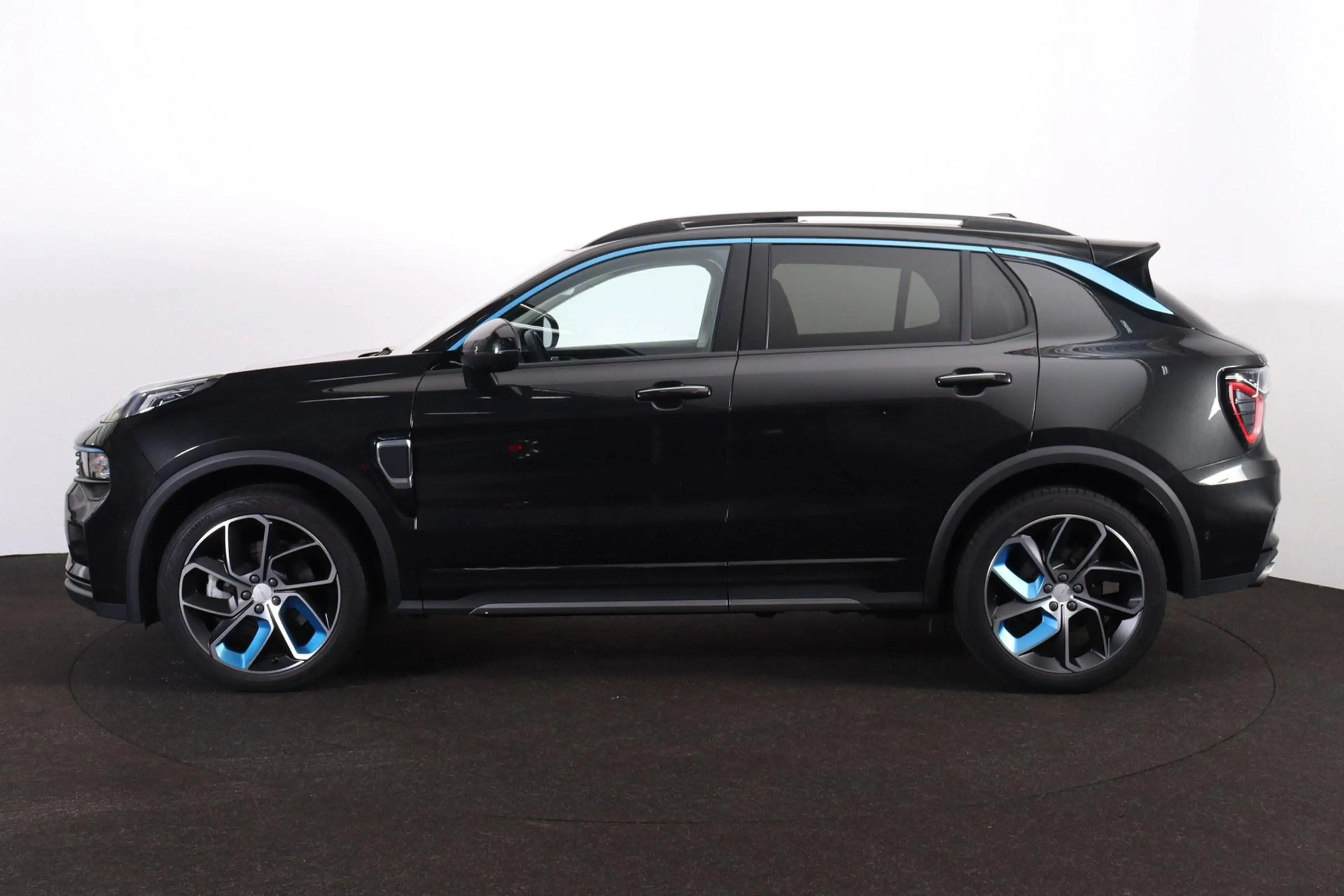 Lynk & Co 01 1.5 - Panorama/schuifdak - Adaptieve Cruise contro — photo 3