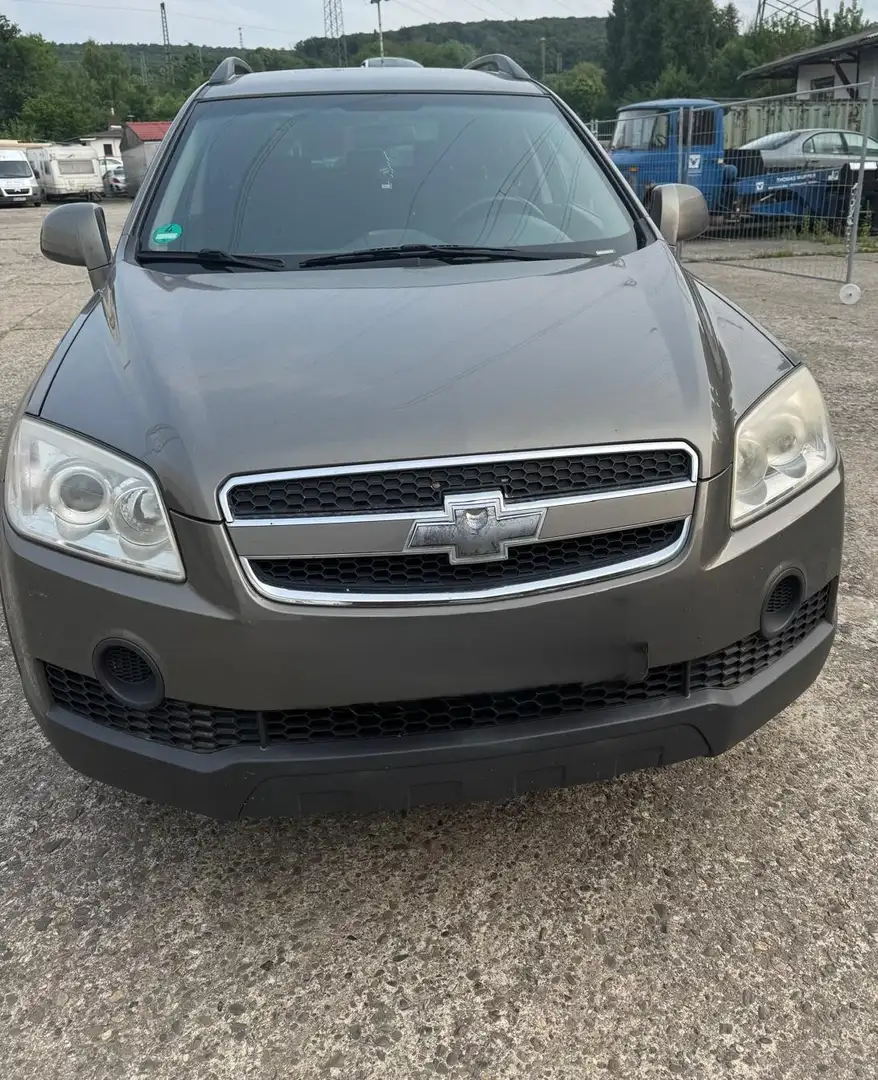 Chevrolet Captiva 2.4 2WD 5 Sitzer Gas LS - 1