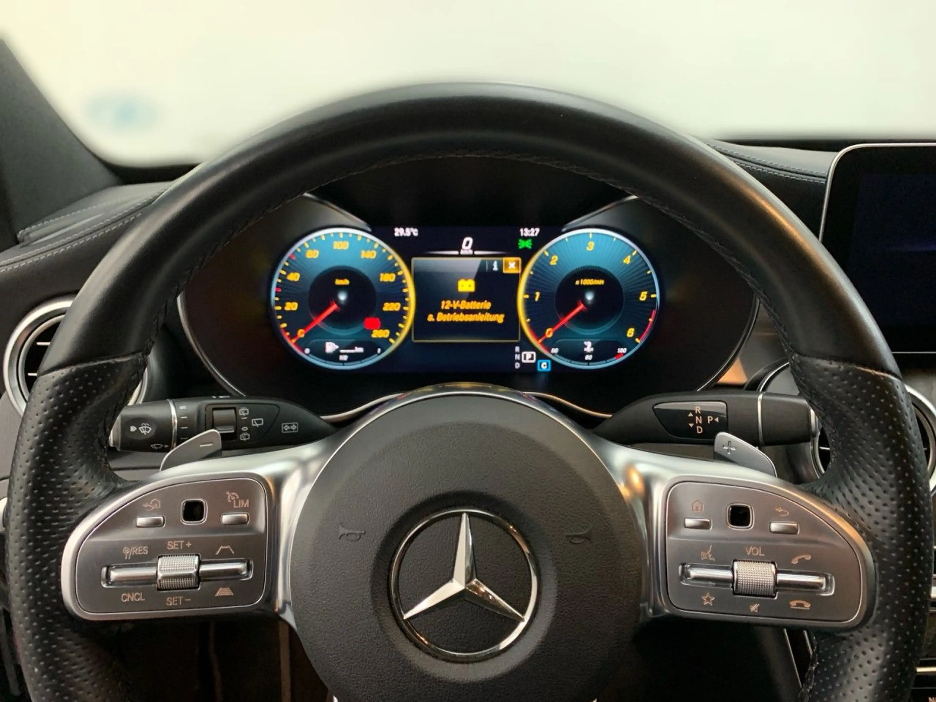 Mercedes-Benz C 300 d T AMG WideScreen Distr+ Multisitz LED AHK — photo 9