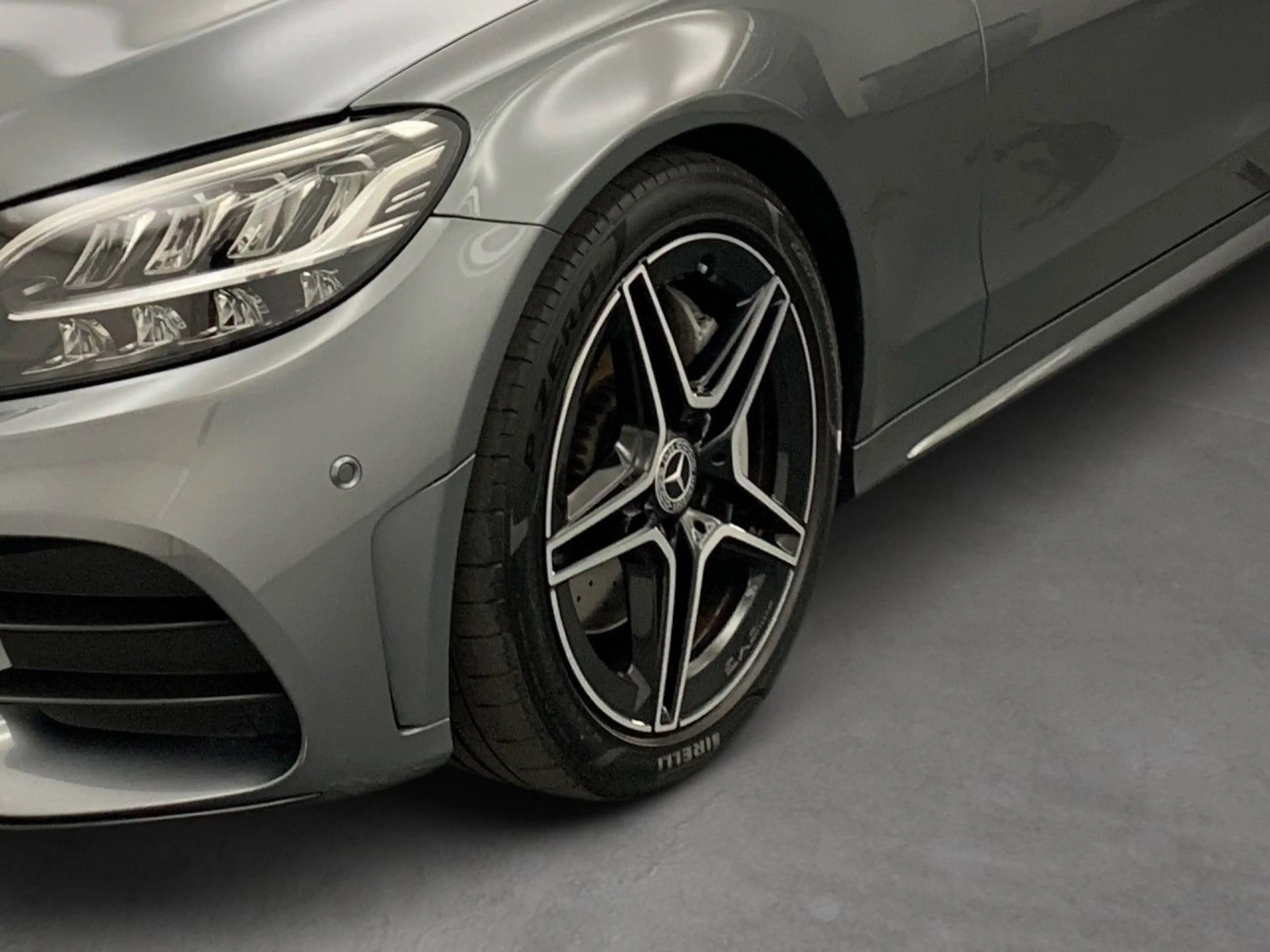 Mercedes-Benz C 300 d T AMG WideScreen Distr+ Multisitz LED AHK — photo 7