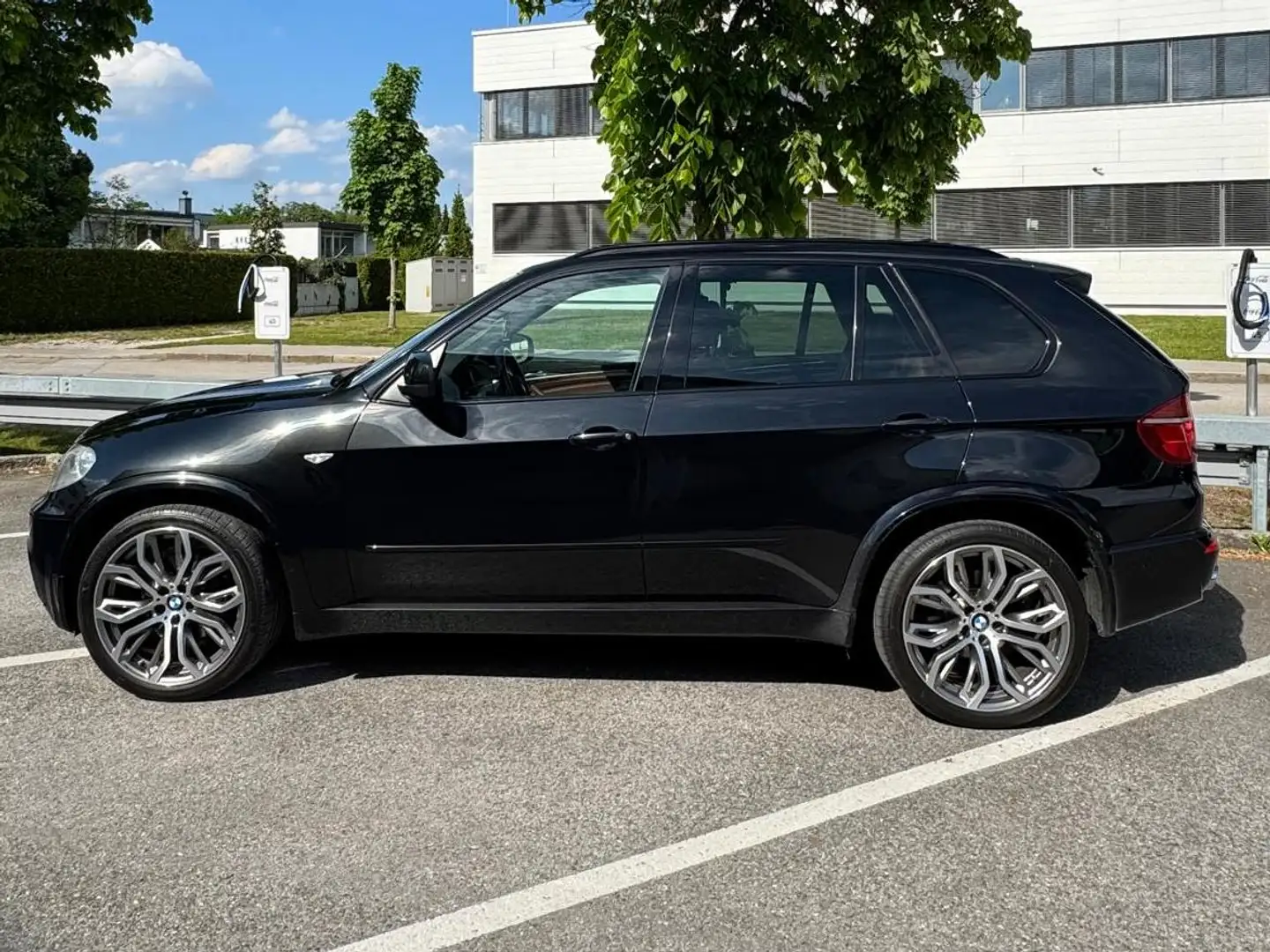 BMW X5 X5 xDrive30d Aut. Schwarz - 2