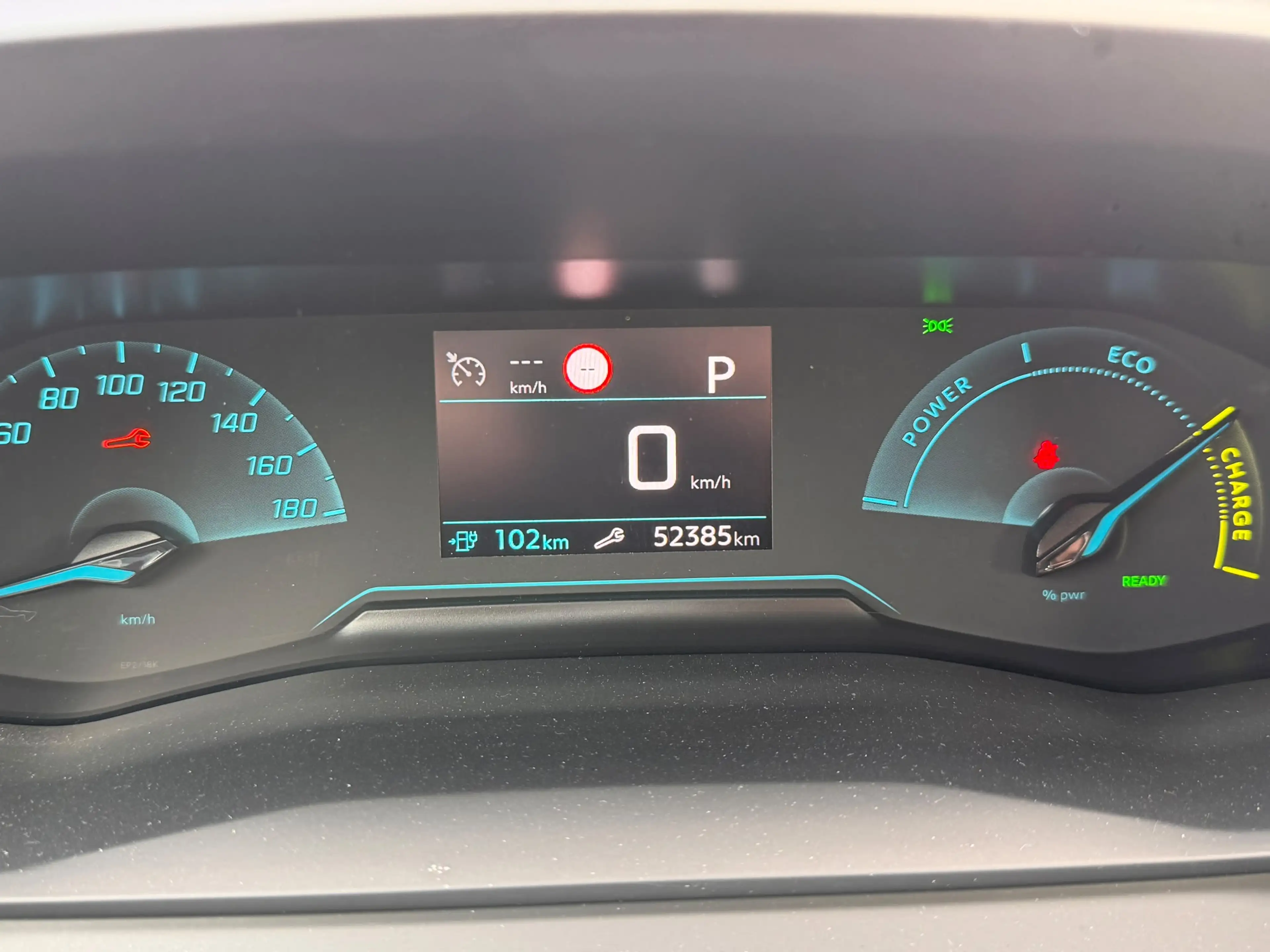 Peugeot e-2008 EV Active 50 kWh | Achteruitrijcamera | Airco (aut — photo 9
