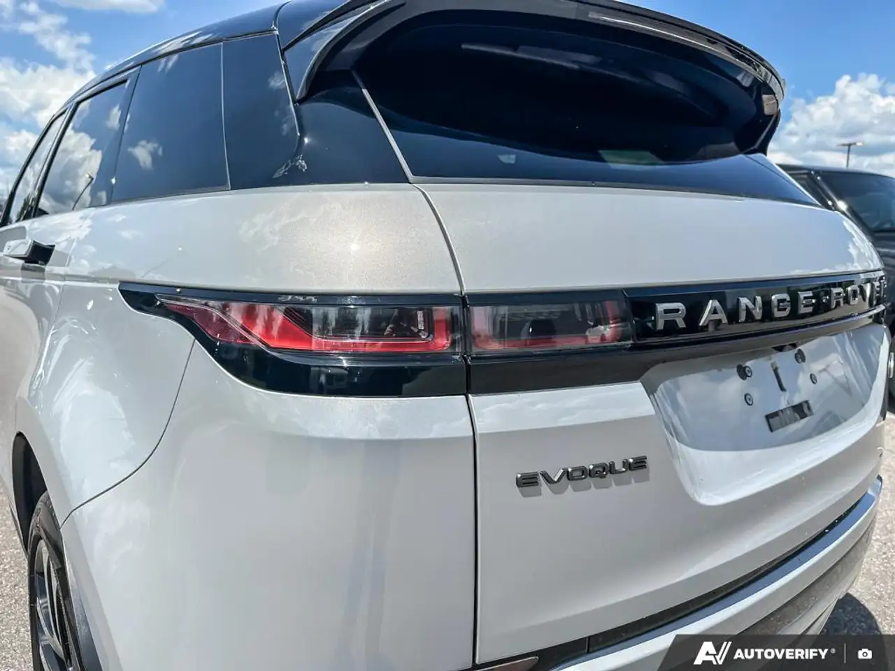 Land Rover Range Rover Evoque снимка Land Rover Range Rover Evoque
