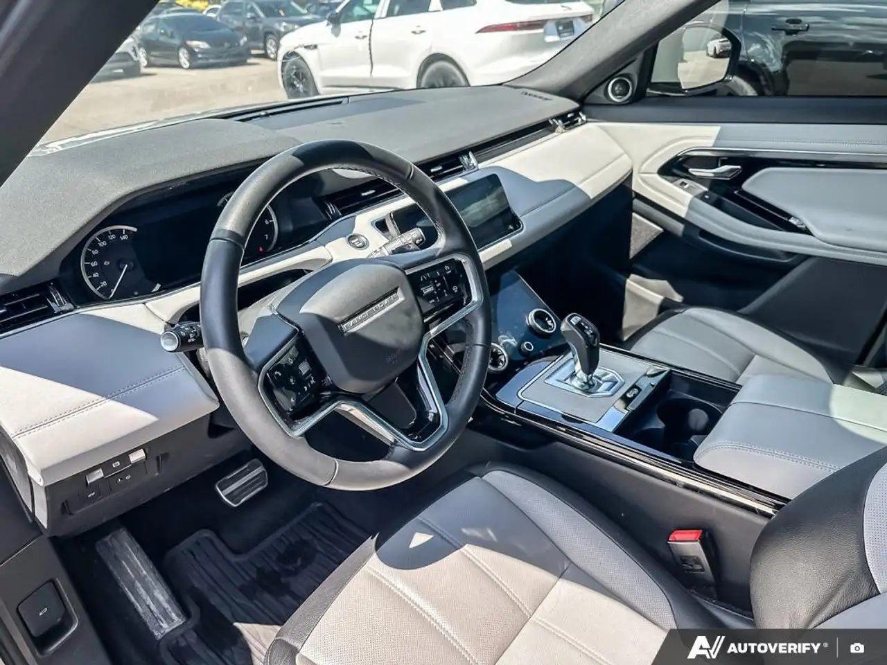 Land Rover Range Rover Evoque снимка Land Rover Range Rover Evoque